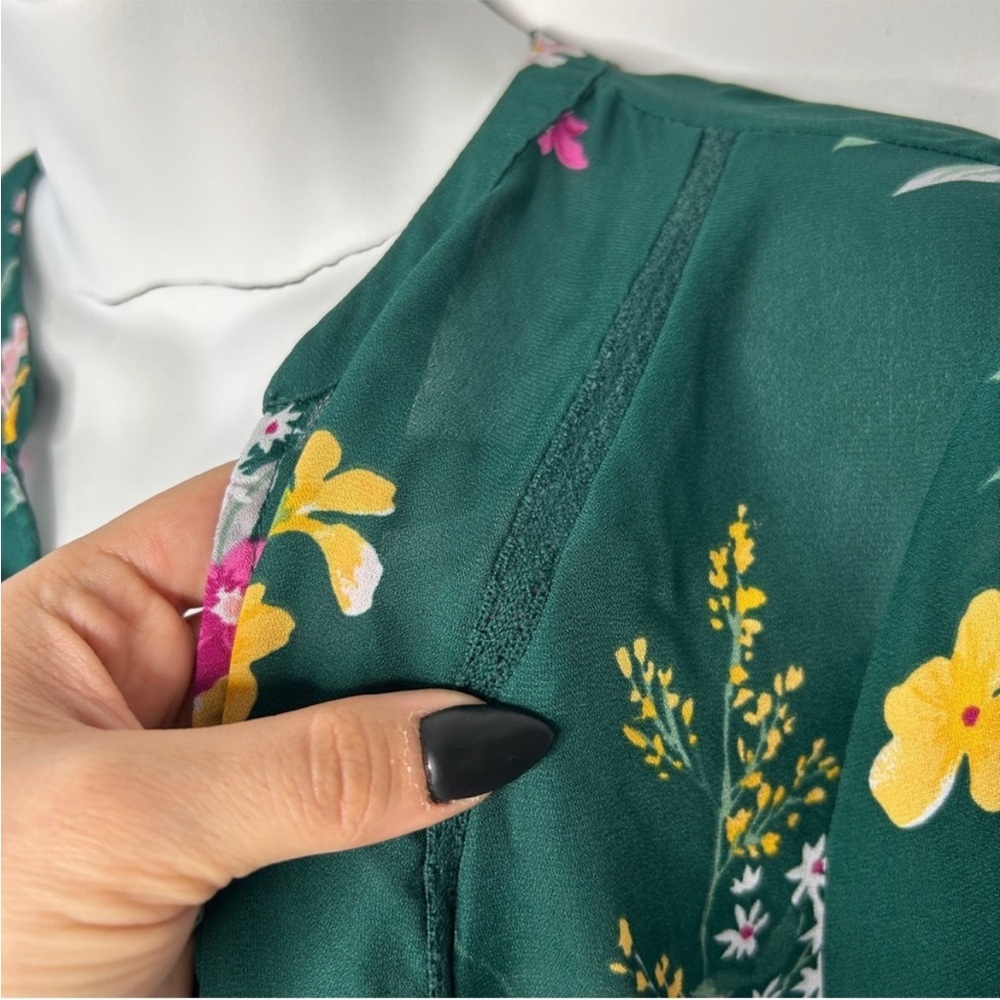 OLD NAVY Dark Green Floral Print Georgette Swing Blouse Size Medium - Picture 5 of 10